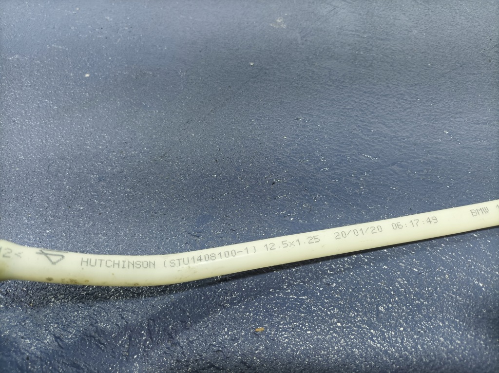 фото №6, Bmw 1 f40 f44 m135i шланг топливный пабтрубок  топлива 7300625