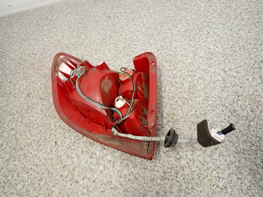 фото №5, Hyundai getz 06-10 лампа задняя правая