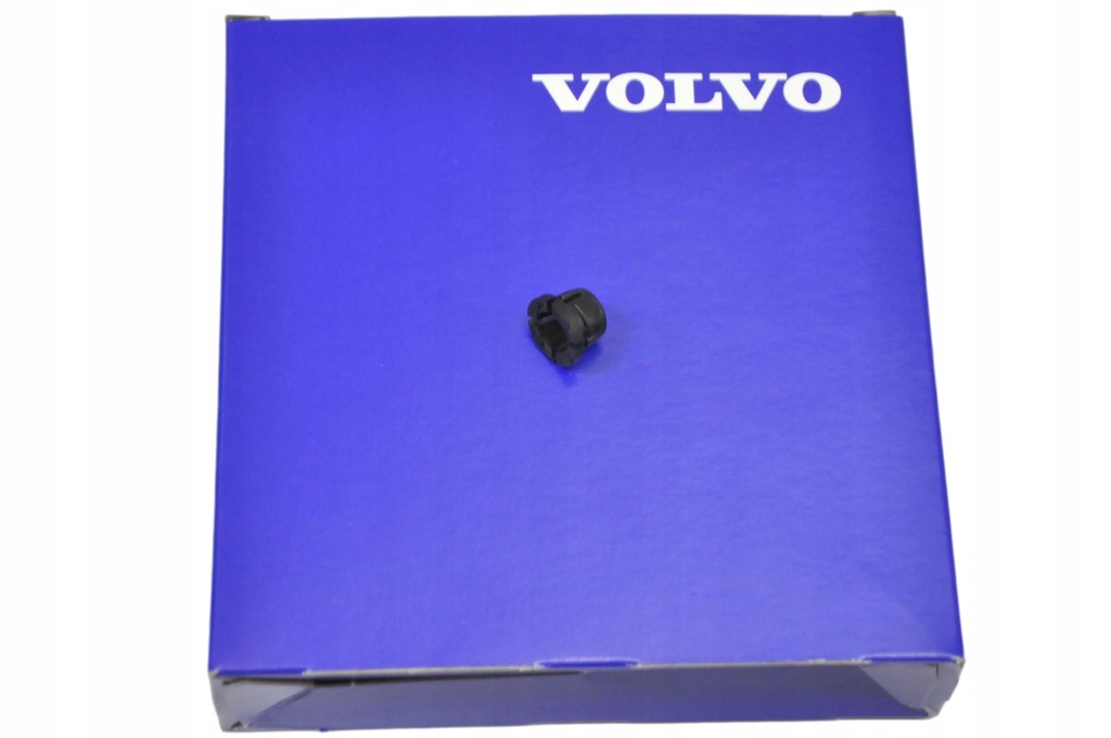 фото №1, Volvo v40 v40cc клипса клипса радар решётка радиатора решётка радиатора