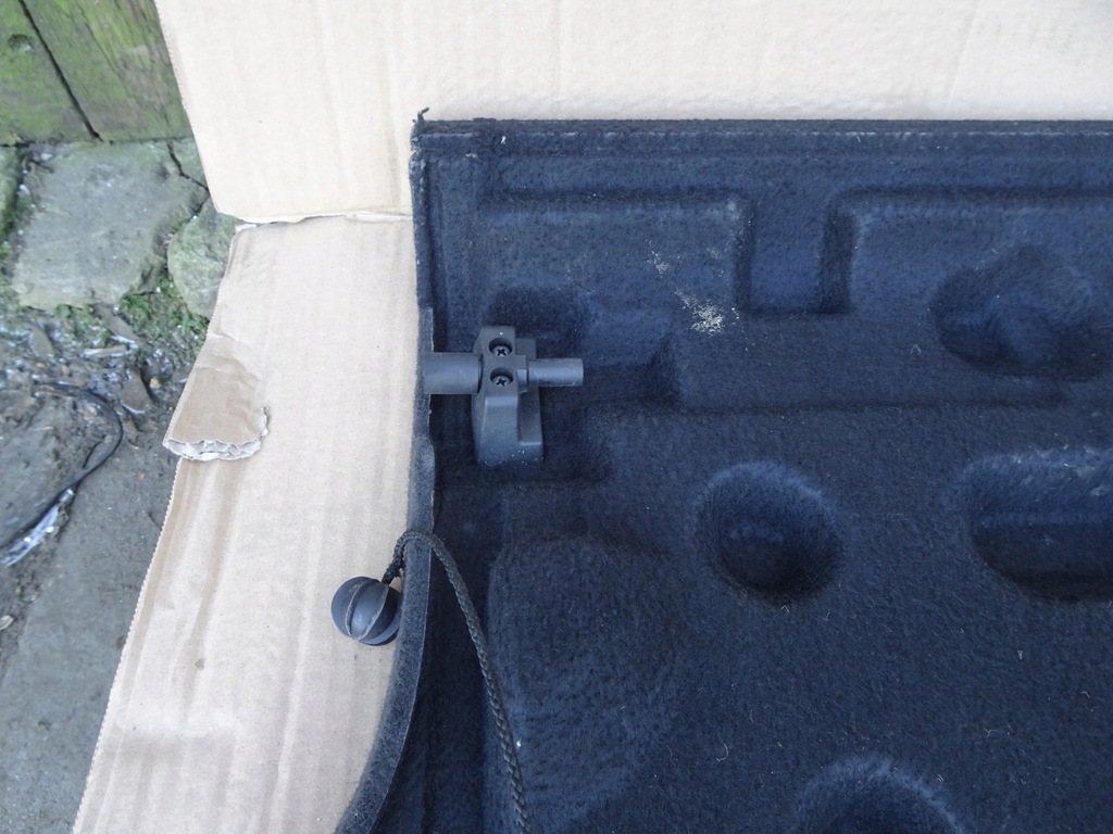 фото №4, Seat toledo iii полиця багажника задня