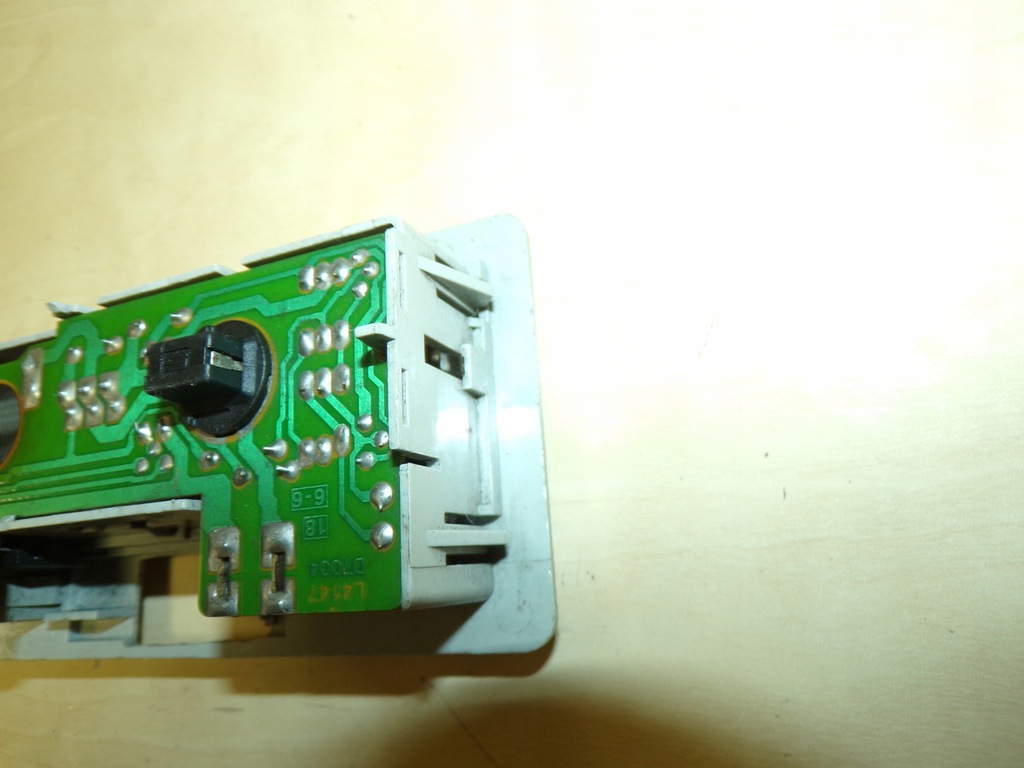 фото №5, Vw t4 transporter caravellemultivan лампа освещение кабины