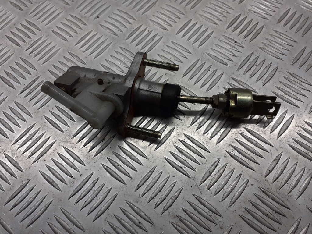 фото №1, Помпа сцепления toyota corolla e12 1.4 vvt-i