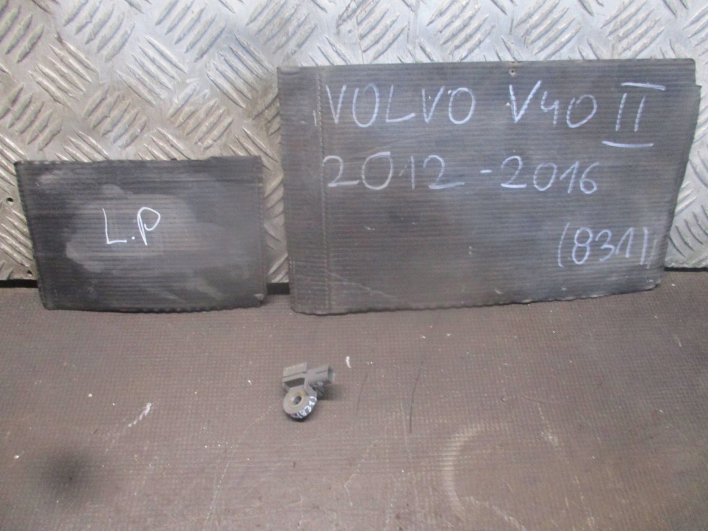 фото №1, Левый боковой датчик удара volvo v40 cross country 526 31387891 2.0l