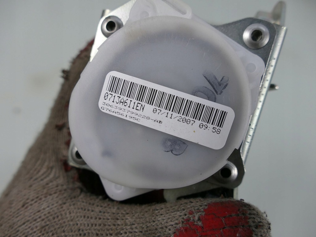 фото №2, Mercedes slk r171 pas безопасности правый