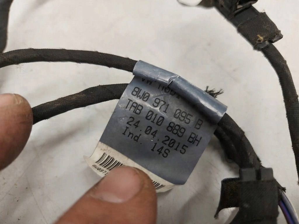 фото №7, Audi a4 s4 b9 8w 15- джгут датчиків паркування pdc бампера