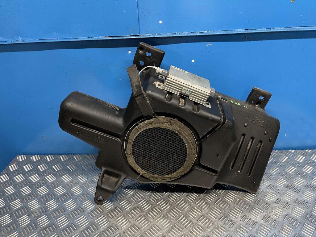 фото №1, Ford expedition ii 02- оригінальний сабвуфер