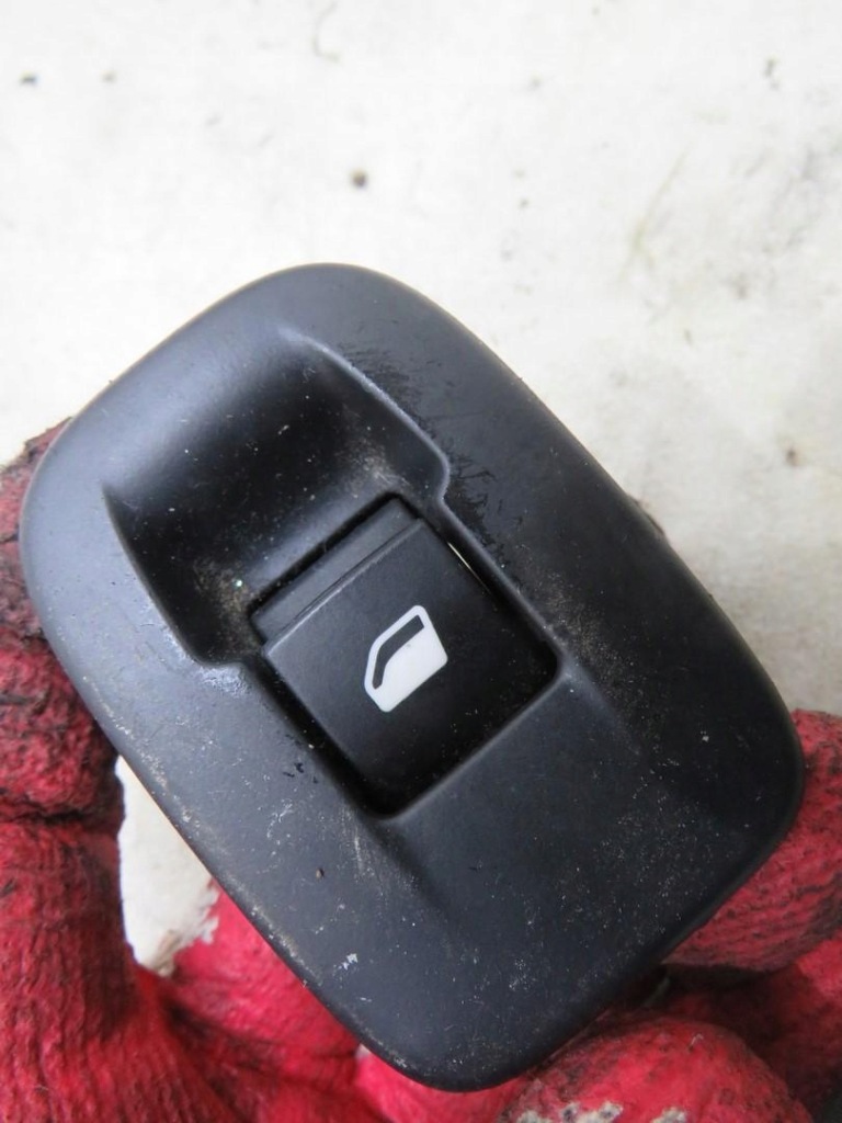 фото №4, Панель кнопка окон peugeot 2008