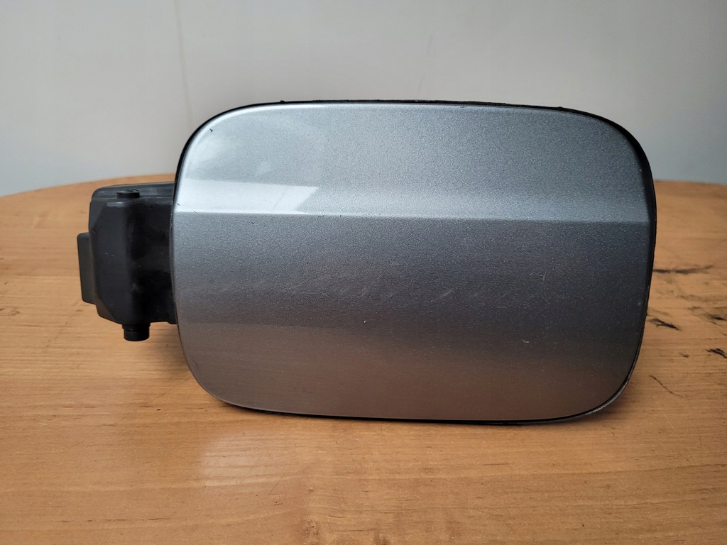 фото №1, Крышка заливной топлива audi a4 b8 ly7g