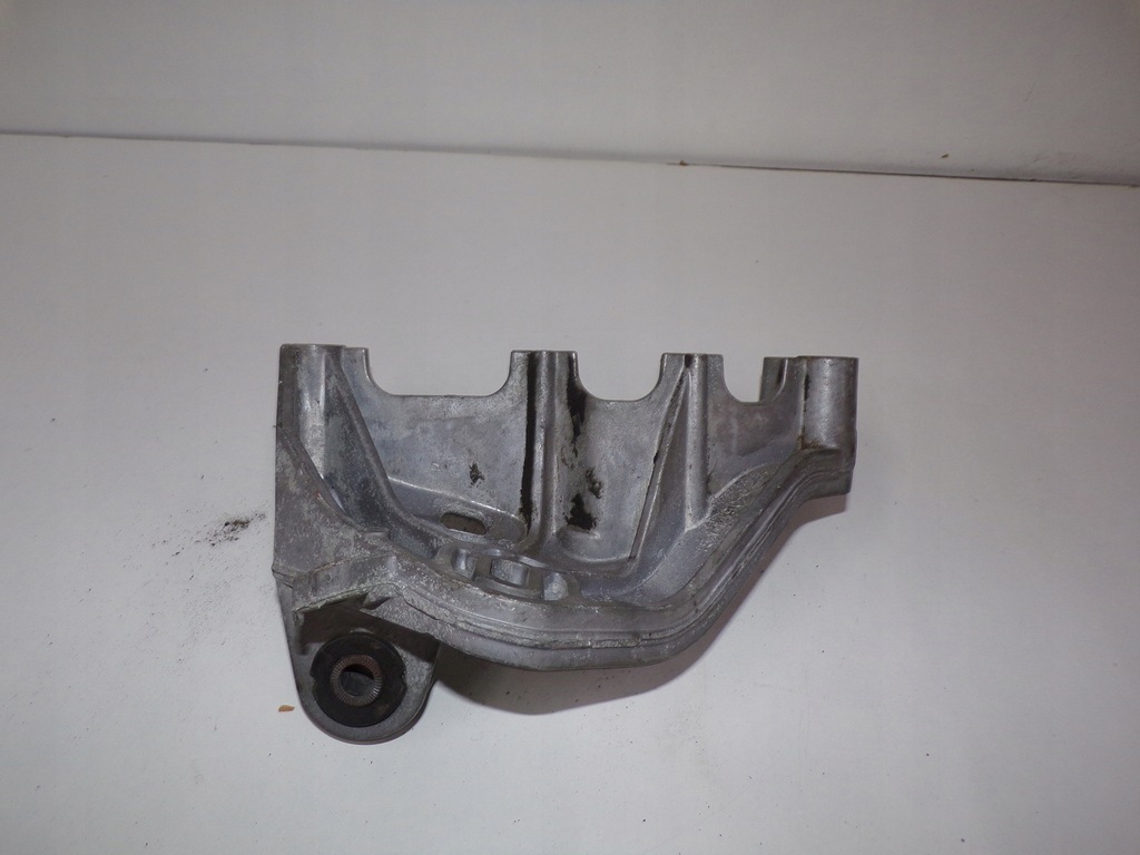 фото №2, Кронштейн двигуна mini cooper r50