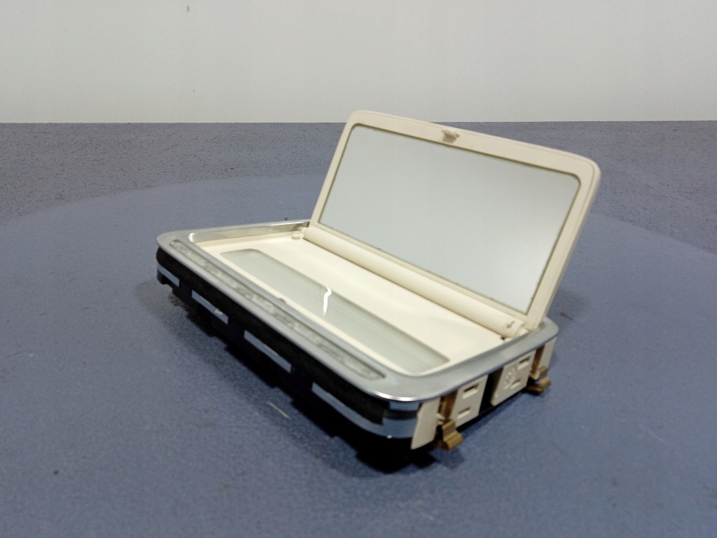 фото №7, Mercedes s klasa w222 long ліхтарі внутрішнє стельовий задня дзеркало