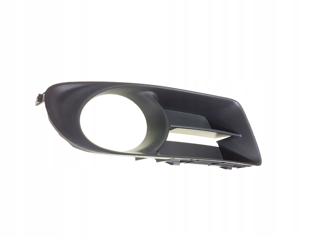 фото №1, Corolla e12 04-07 защита заглушка противотуманная фара бампер