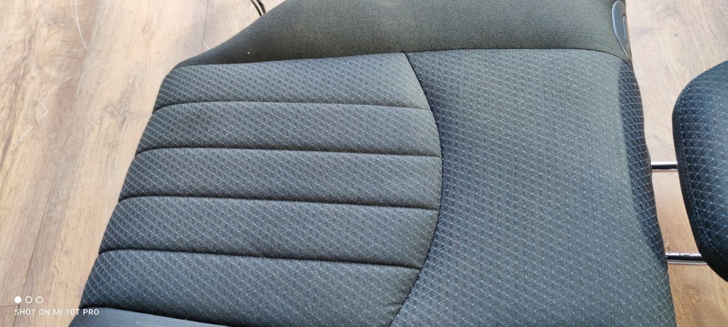 фото №5, Mercedes w211 спинка задня праве kombi elegance lif