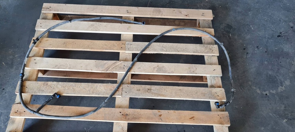 фото №1, A6 c8 4k шланг трубка wąż омывателя лампа 4k0955667