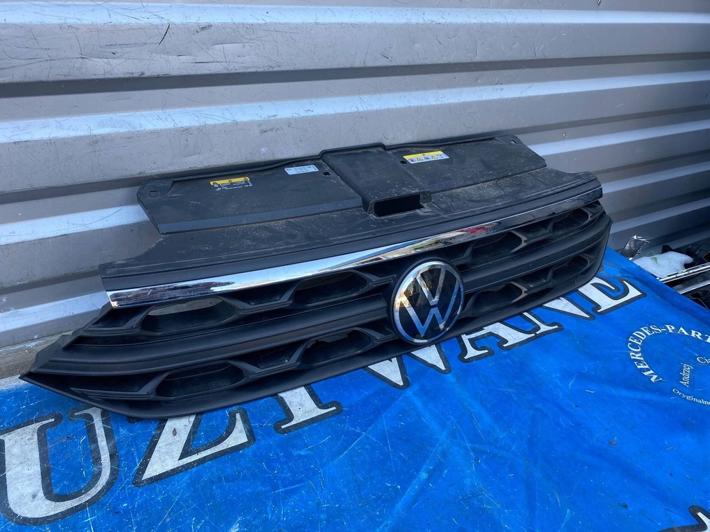 фото №2, Vw t-roc lift решітка радіатора решітка радіатора distronic 2ga853653h 2ga853651