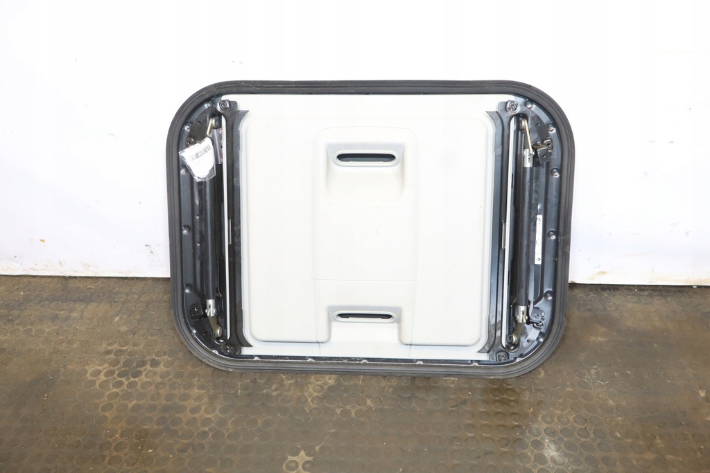 фото №1, Люк renault t 460 e6