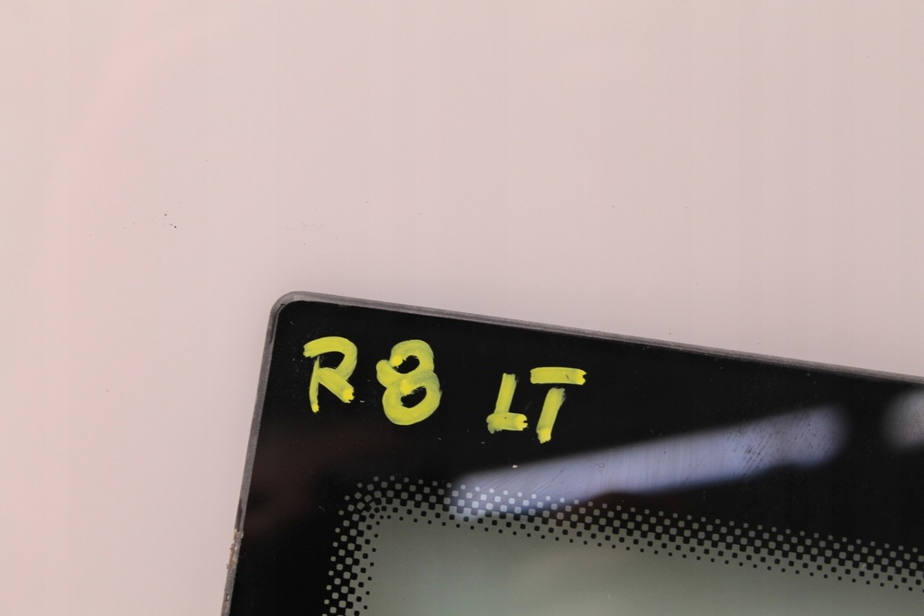 фото №6, Стекло стекло кузовная левая боковая audi r8 16-