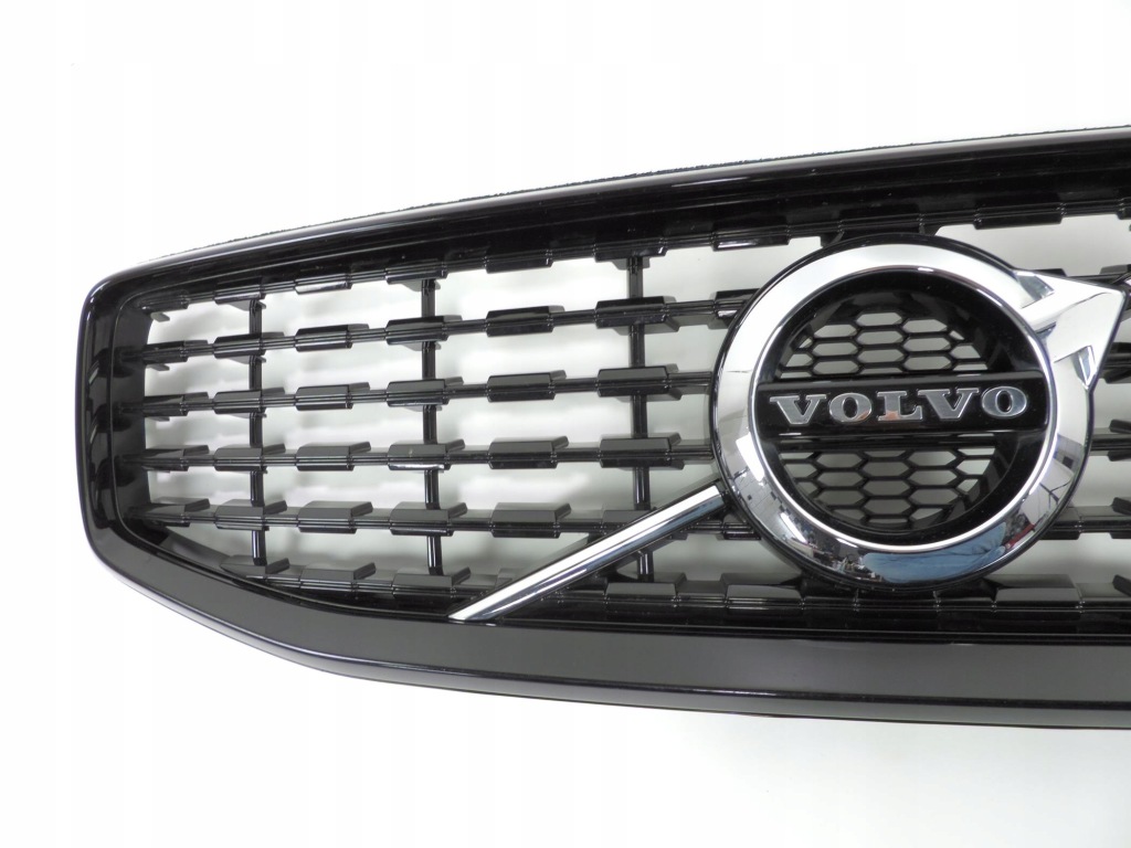 фото №10, Volvo s60 v60 iii r-design 18-22 решітка радіатора решітка радіатора czarna рамка 2019 2020 2021