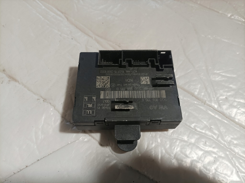 фото №1, Audi s3 8v модуль блок керування двері 5q0959395e