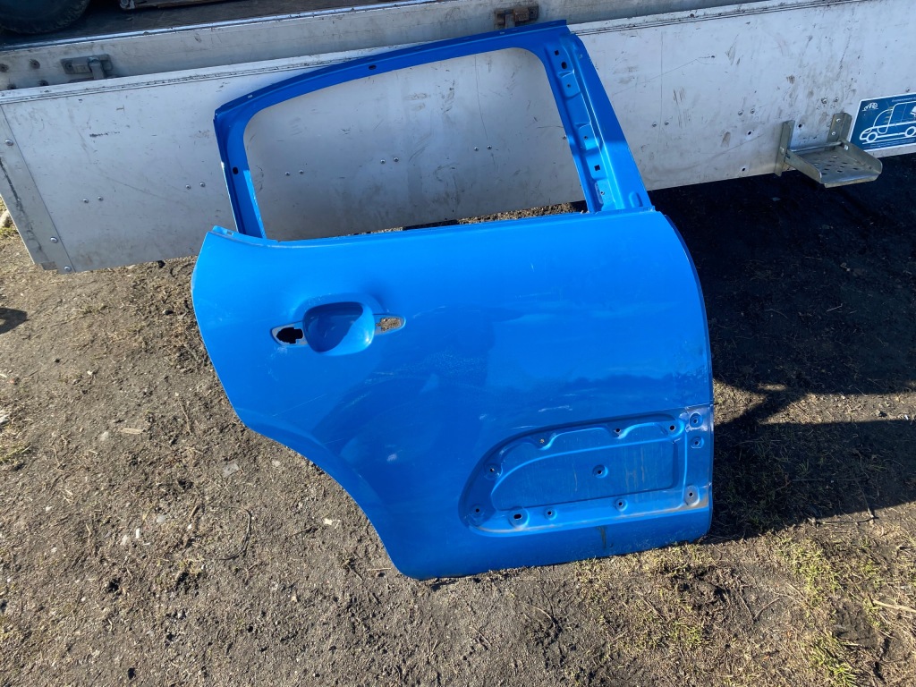 фото №1, Citroen c3 iii 16- двері праве задня