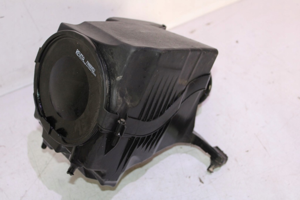 фото №4, Ford оригінальний номер av61-9600-bg корпус фільтра повітря