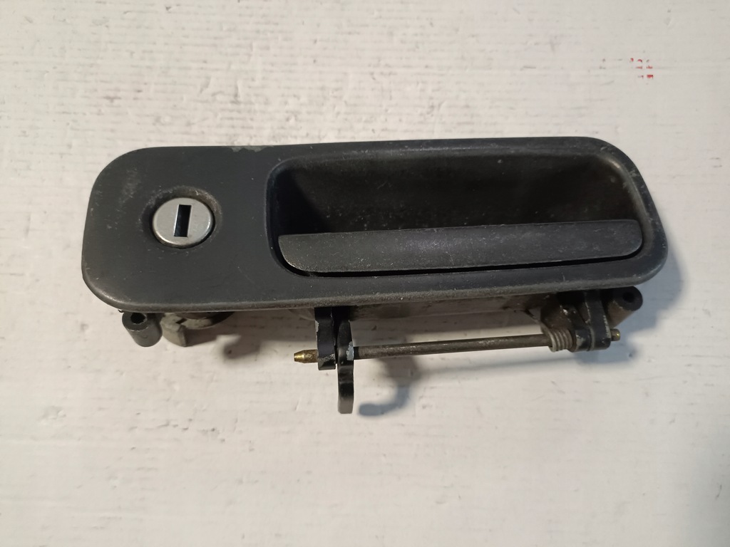 фото №7, Vw polo iii ручка наружная крышки 6n0827565a