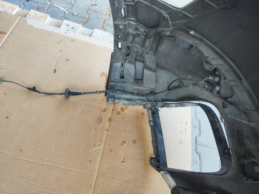 Бампер задний  задний kompletny porsche cayenne 9y turbo s Оригинал