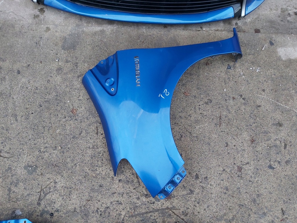 фото №5, Toyota yaris iii lift pas передній бампер капот крила kompletny перед 1,5