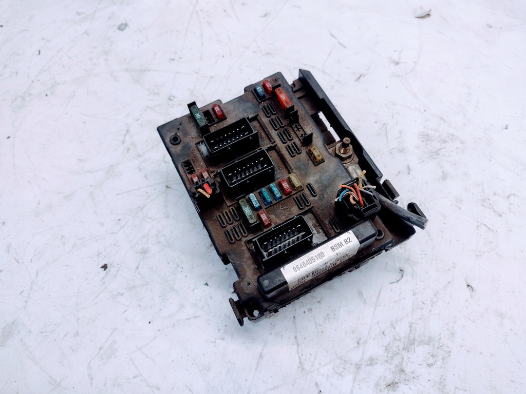 фото №1, Коробка запобіжників модуль bsm peugeot citroen