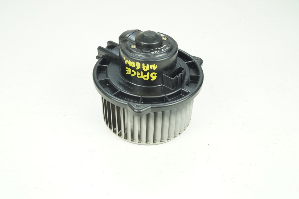 фото №1, Space wagon вентилятор вентилятор обдув denso 19400-5102