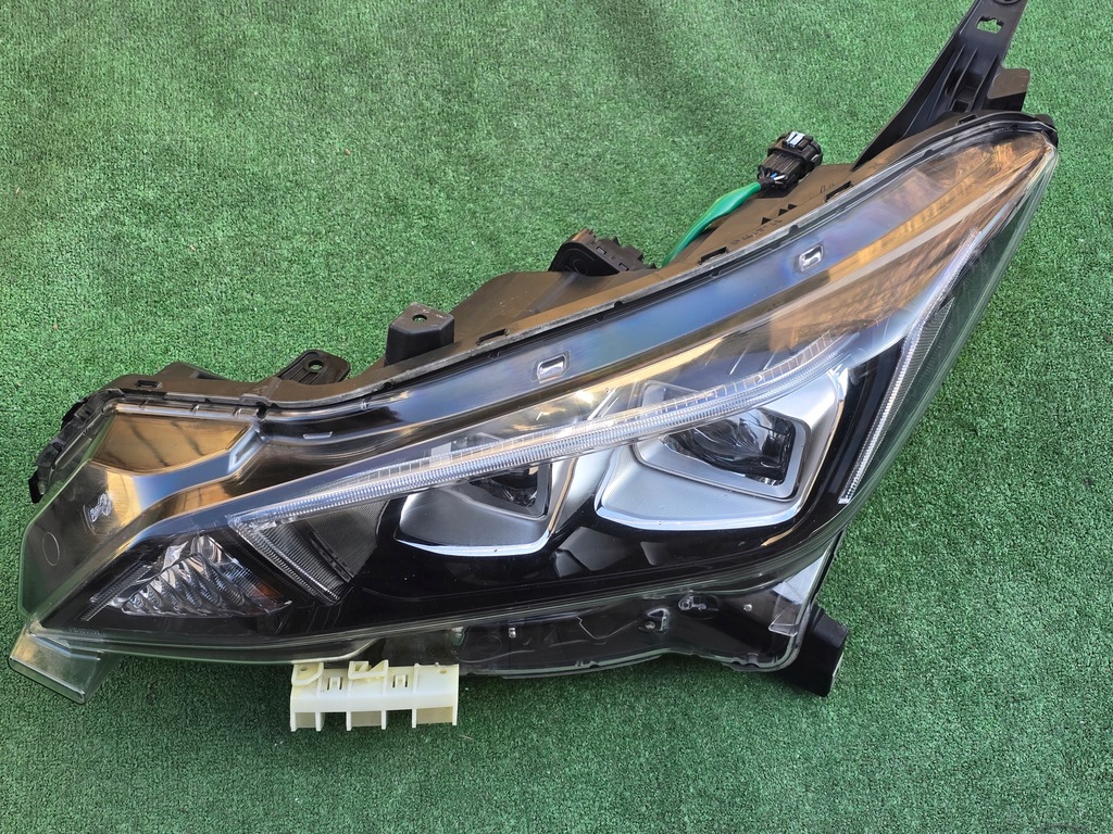 фото №1, Nissan leaf 2 ii full led лампа передня kpl