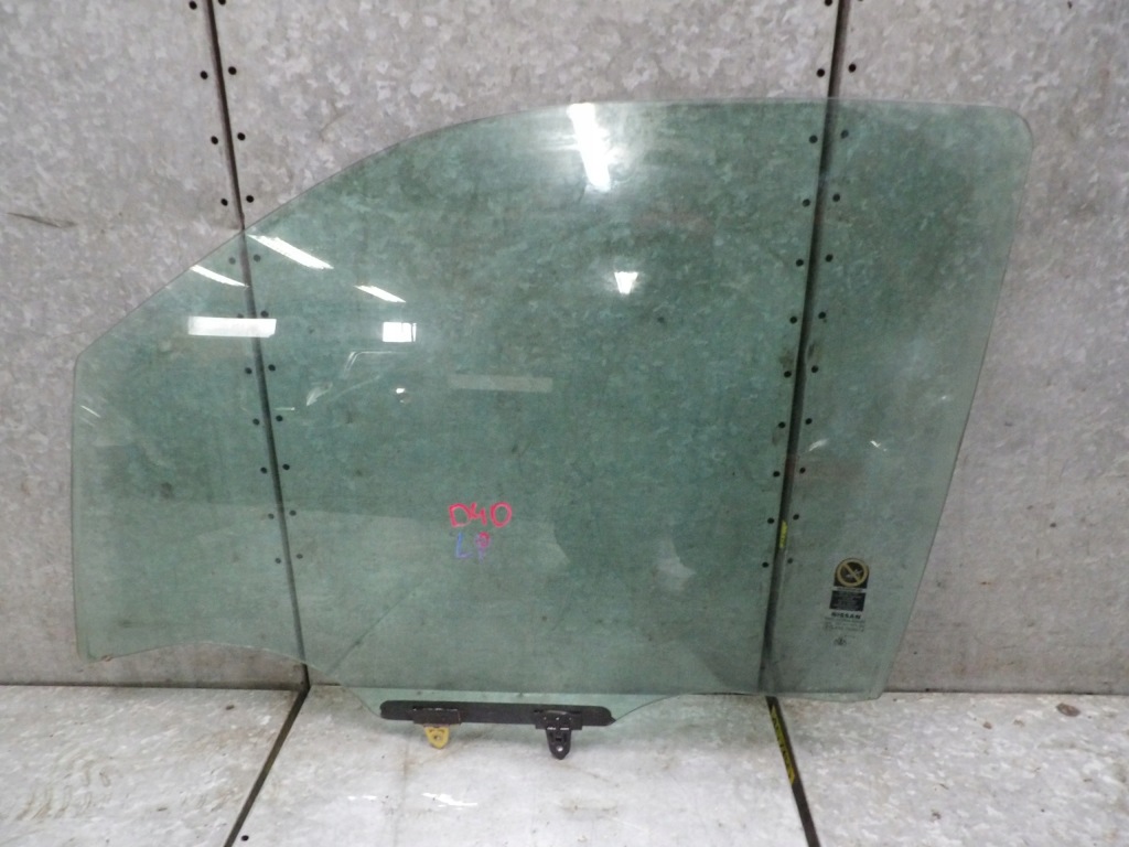 фото №1, Nissan navara d40 стекло дверь левая перед