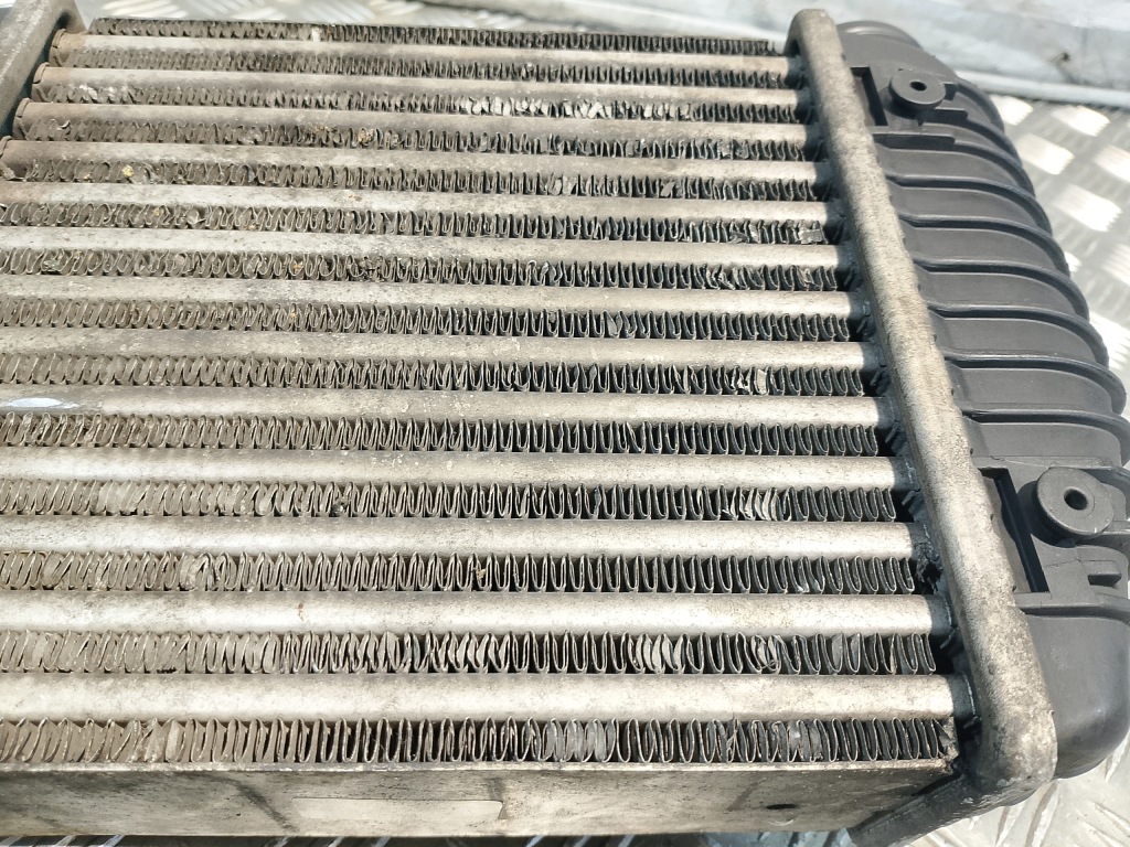 Інтеркулер audi a6 c6 2.0 tdi 4f0145805ad Доставка