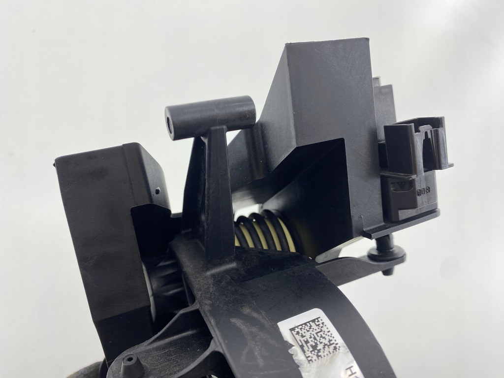 фото №7, Педаль зчеплення ford fiesta mk8 1.1b eu - комплект