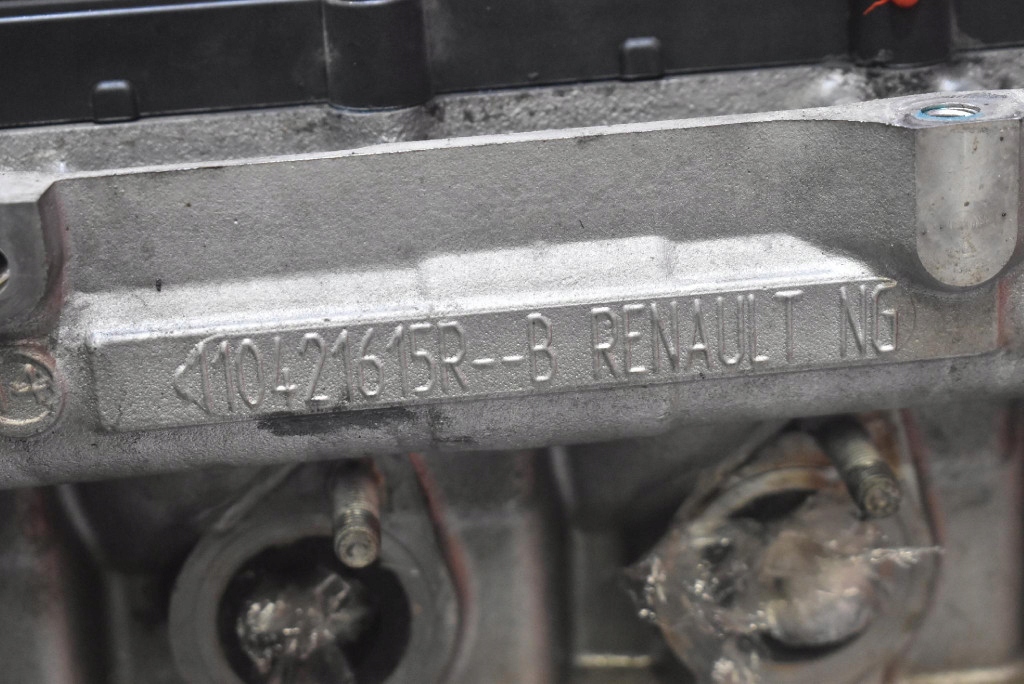 Двигатель дизель насос k9ka636 167008557r nissan juke 1 i f15 1.5 dci film Недорого