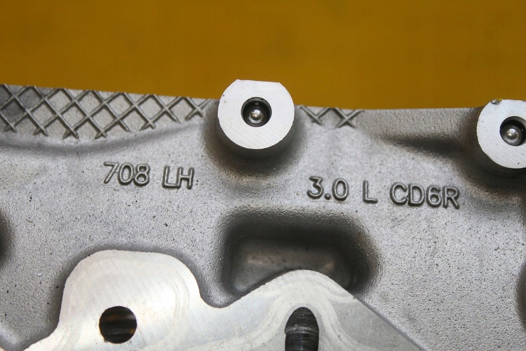 фото №13, Головка ліва explorer 6u 3.0 b l1me-6c064-bb