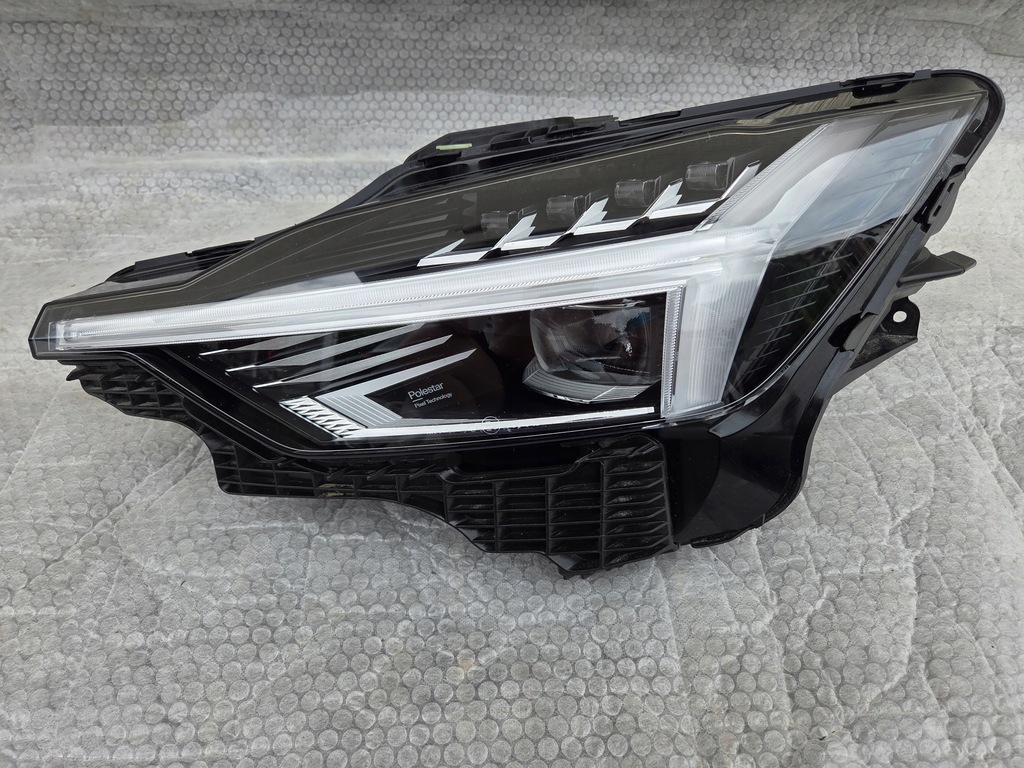 фото №1, Volvo polestar лампа перед правая full led p32392330