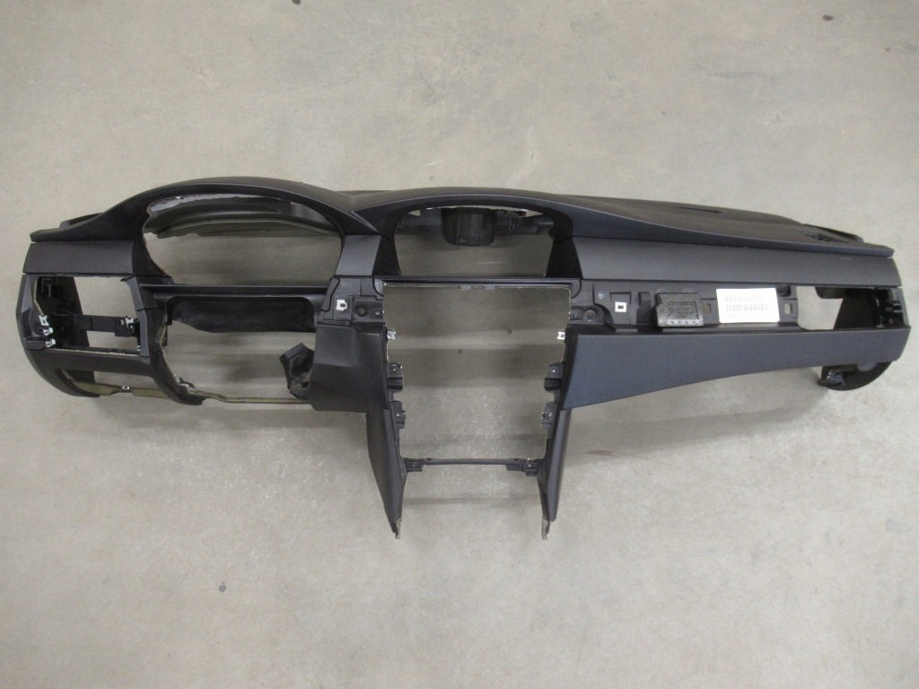 фото №1, Панель приладів приладова bmw e60 e61 europa 2004r ключ