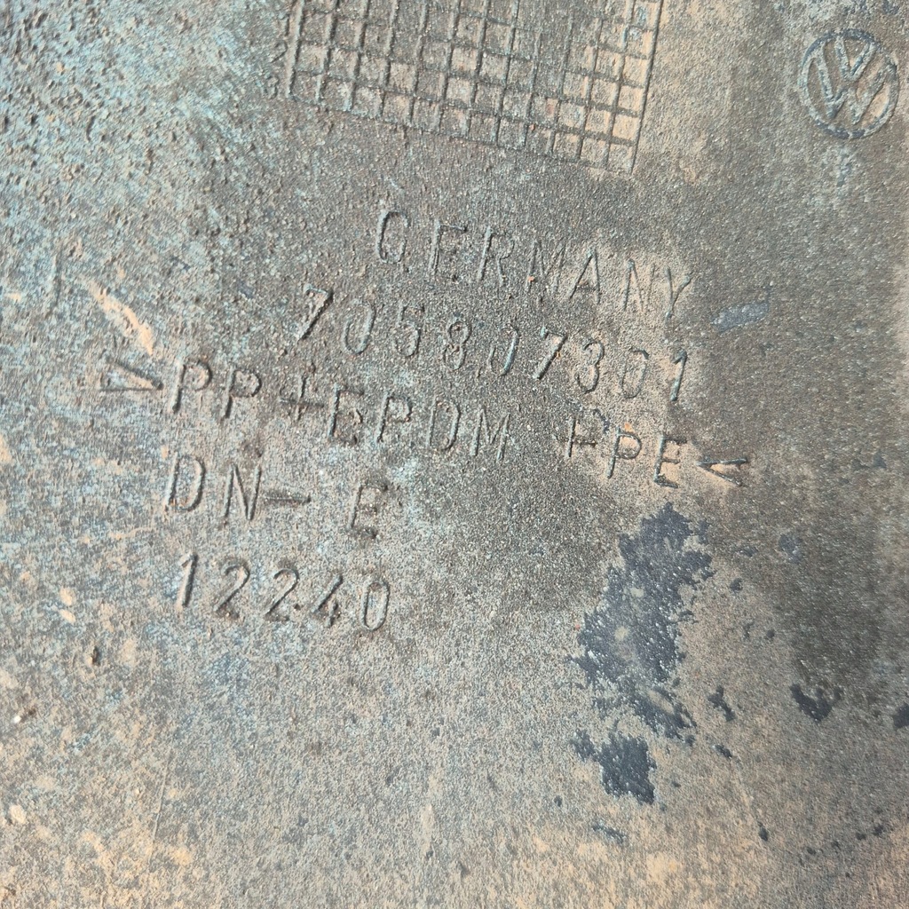 фото №14, Vw t4 multivan caravelle 96- бампер задняя задний 705807301