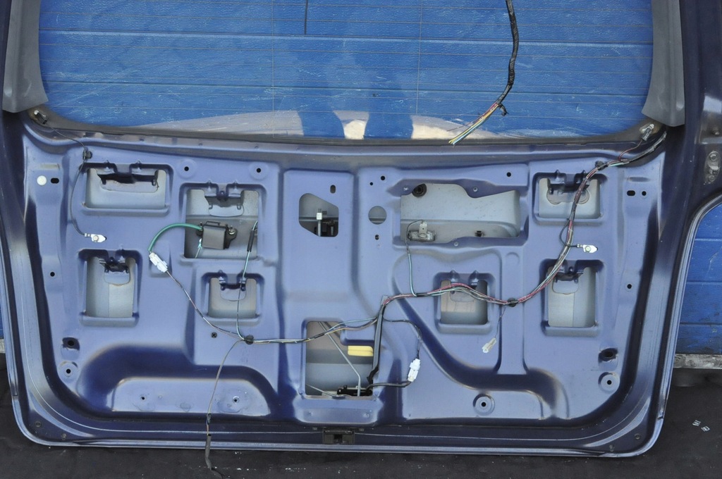 фото №12, Mazda mpv кришка багажника багажника задня задня