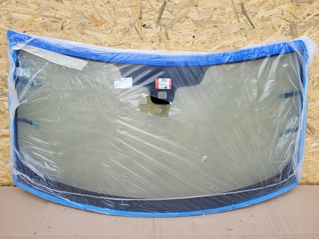 фото №1, Land rover discovery iv стекло лобовое nowa oryg!