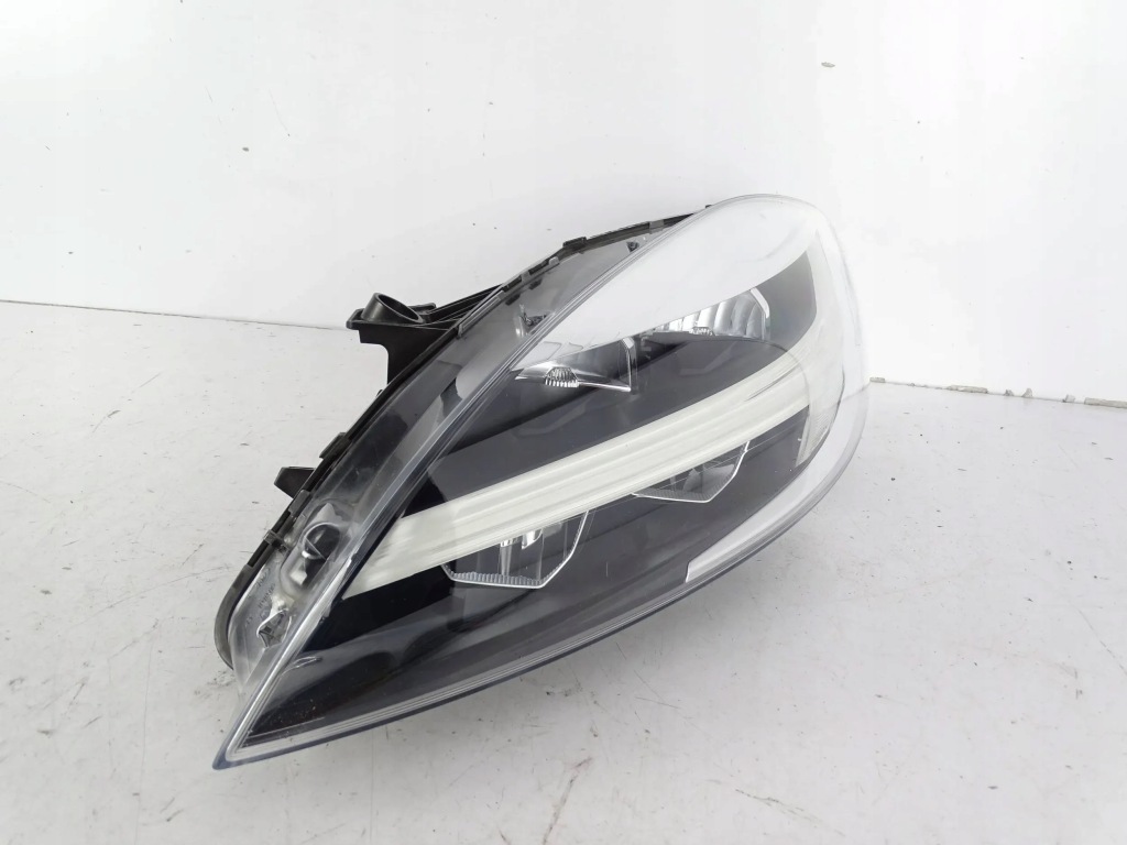 Фара перед передня ліва volvo v40 рестайлінг  full led Доставка