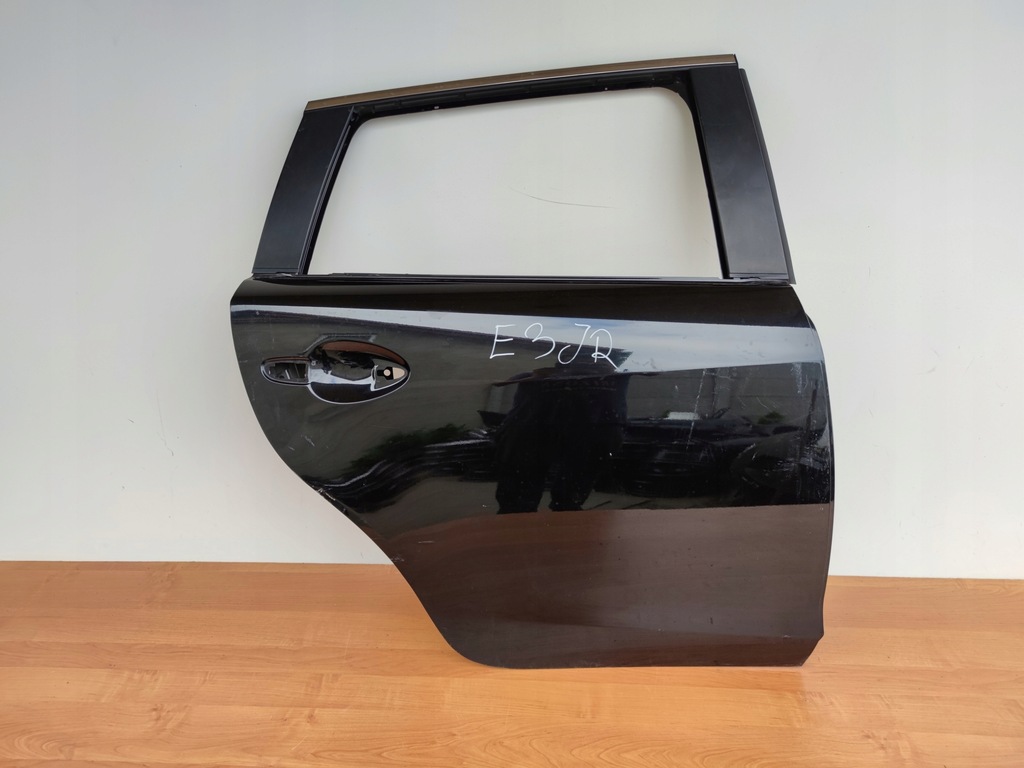 фото №1, Mazda vi 6 kombi 13-18 rok правое дверь задняя задние