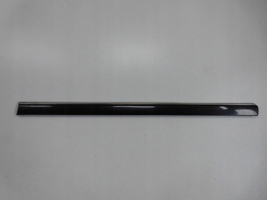 фото №1, Молдинг середня двері audi a8 d2 ліва перед хром