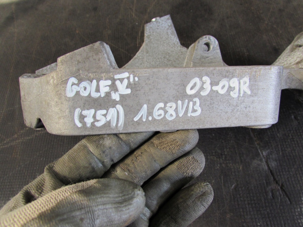 Кронштейн генератора 06f903143f vw golf v 1.6b 03-09 r. Оригинал