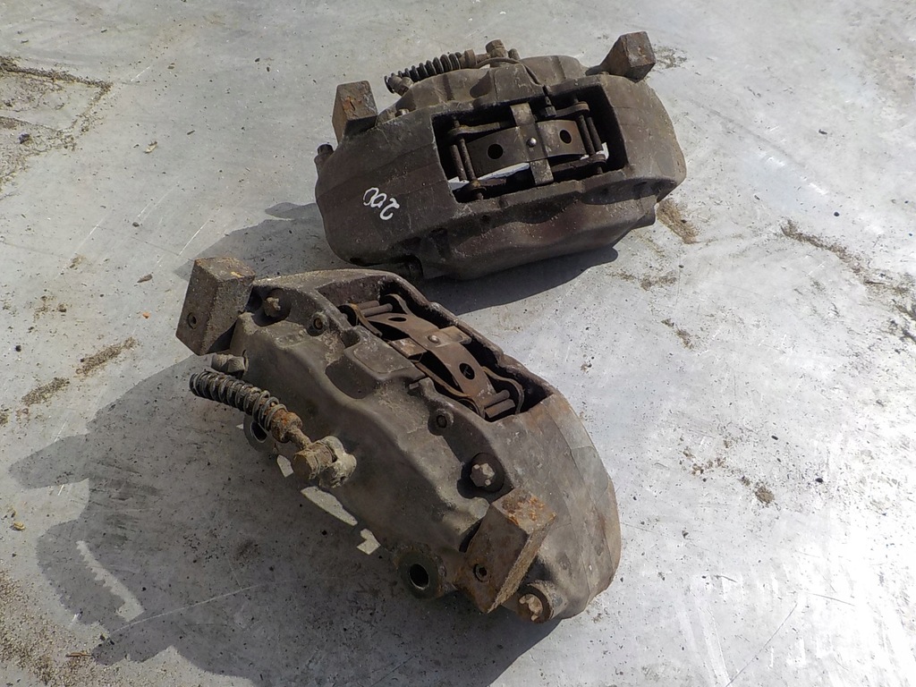 фото №6, Land rover sport l320 супорт гальмівний перед комплект