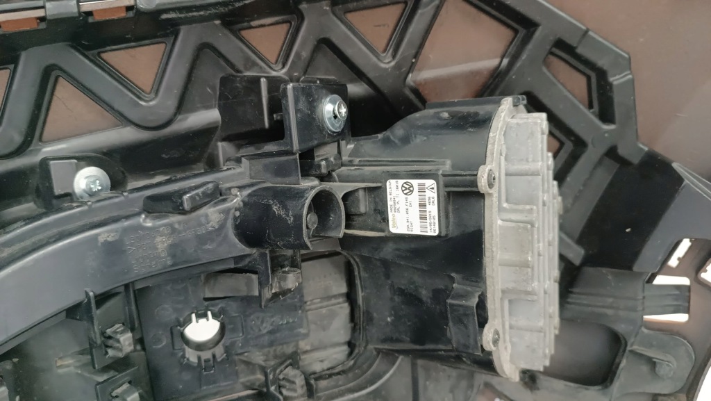 фото №15, Бампер перед передній volkswagen vw t-roc t roc 2ga 17-21 / + світлодіоди