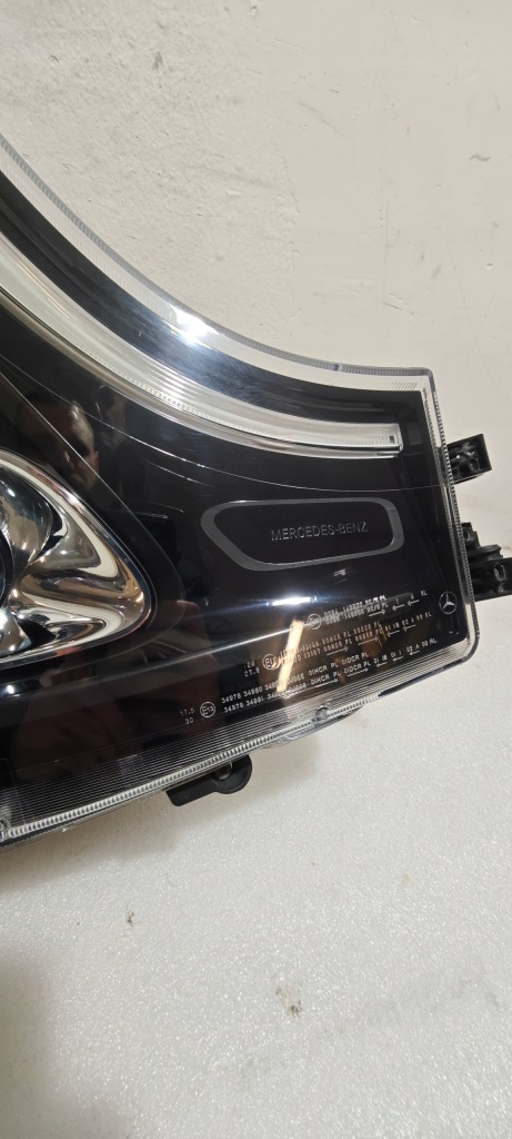 Фара правый перед mercedes actros mp4 mp5 full led Доставка