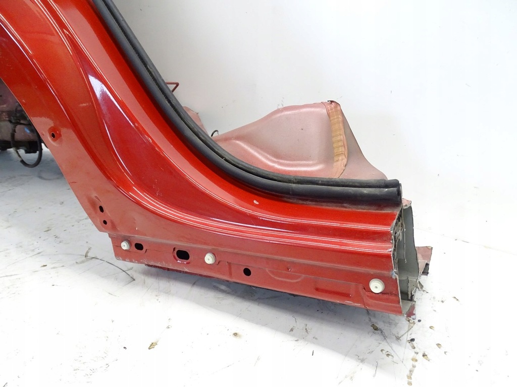 фото №8, Чверть крила правий задня права задня volvo xc40 ii