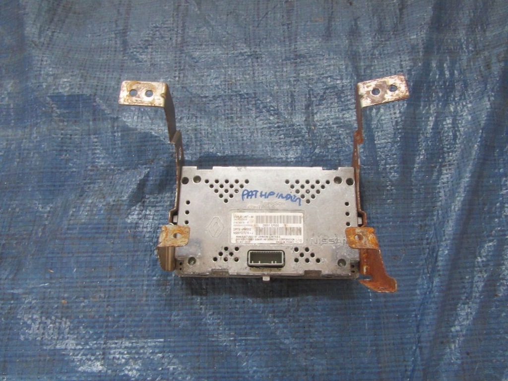 фото №3, Nissan pathfinder r51 2005 панель дисплей