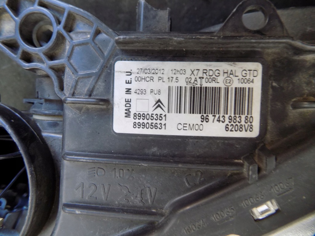 Фара лівий перед ліва передня led citroen c5 3 x7 9674398380 оригінал Зі Шроту